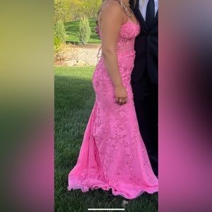 Sherri Hill Pink Lace Dress